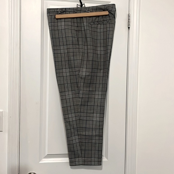Plaid office trouser, straight leg - Picture 4 of 5